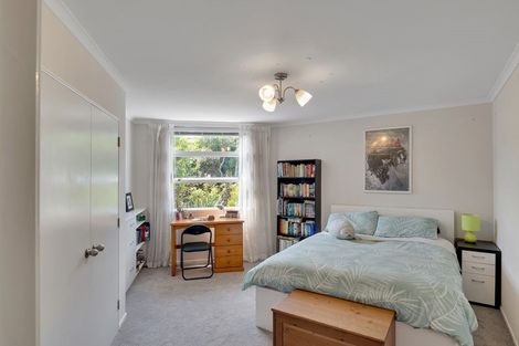 Photo of property in 6 Scott Street, Moturoa, New Plymouth, 4310