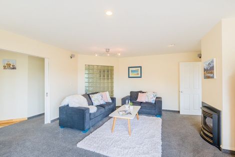 Photo of property in 6 Rifleman Lane, Paraparaumu Beach, Paraparaumu, 5032
