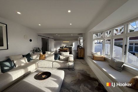 Photo of property in 104 Forbury Road, Saint Clair, Dunedin, 9012