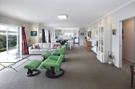 Photo of property in 12 Brookwater Avenue, Northwood, Christchurch, 8051