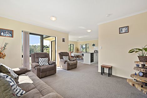 Photo of property in 117 Keri Vista Rise, Papakura, 2110