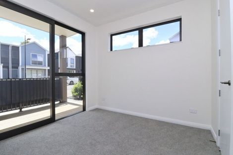 Photo of property in 18 Yellow Pear Lane, Karaka, Papakura, 2113
