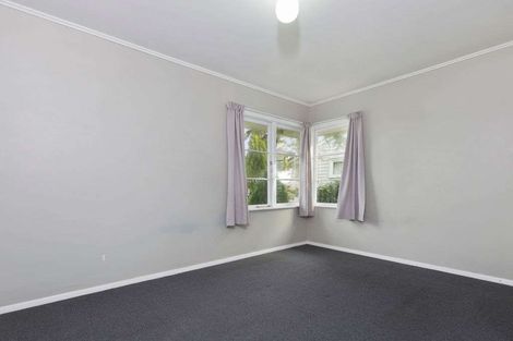 Photo of property in 74a Mcannalley Street, Manurewa East, Auckland, 2102