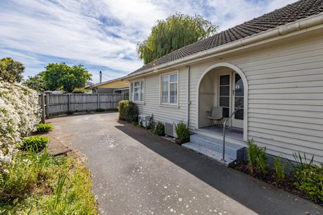 Photo of property in 395 Linwood Avenue, Bromley, Christchurch, 8062
