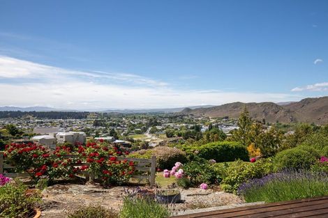 Photo of property in 24a Aronui Road, Bridge Hill, Alexandra, 9320