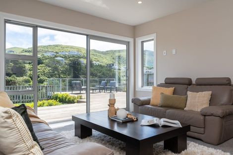 Photo of property in 22 Farnworth Terrace, Churton Park, Wellington, 6037