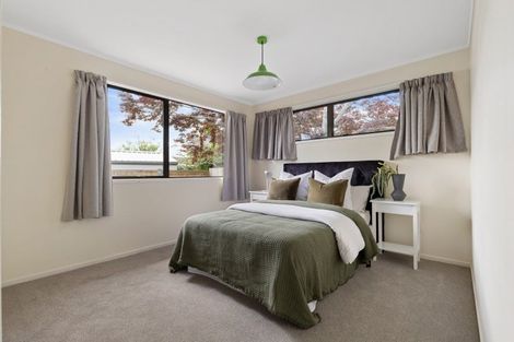 Photo of property in 51 Gilbass Avenue, Hamilton Lake, Hamilton, 3204