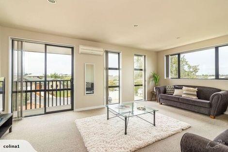 Photo of property in 7 Stoneleigh Green, Parklands, Christchurch, 8083