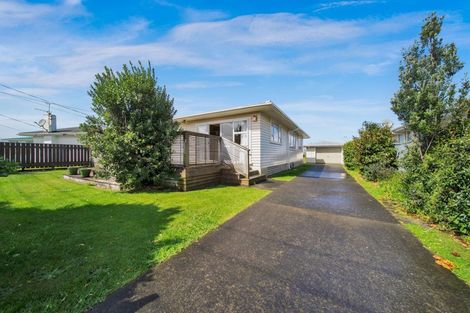 Photo of property in 23 Pacey Avenue, Hawera, 4610
