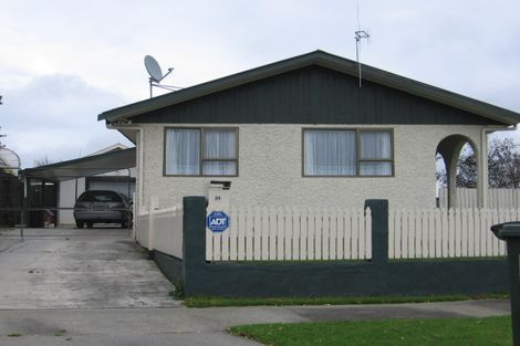 Photo of property in 34 Hillcrest Drive, Kelvin Grove, Palmerston North, 4414