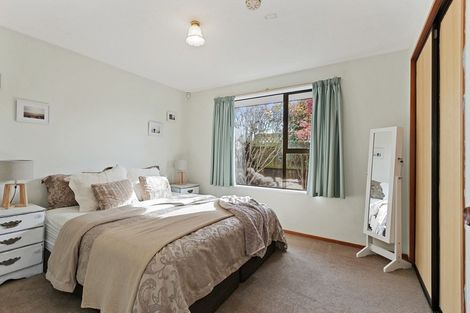 Photo of property in 22 Mchaffies Place, Wainoni, Christchurch, 8061