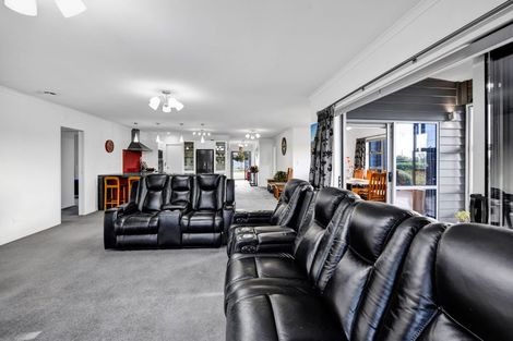 Photo of property in 484 Turuturu Road, Hawera, 4674