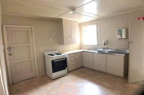 Photo of property in 7/24 Pomaria Road, Henderson, Auckland, 0610