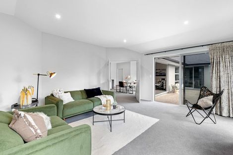 Photo of property in 15 Caledonia Drive, Mosgiel, 9024
