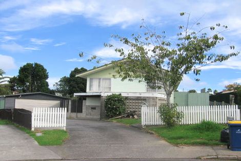 Photo of property in 52 Roick Parade, Glen Eden, Auckland, 0602