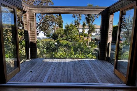 Photo of property in 3 Awanui Street, Birkenhead, Auckland, 0626