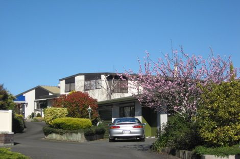 Photo of property in 3/34 Busby Hill, Havelock North, 4130