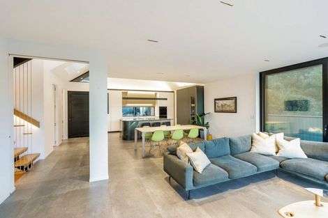 Photo of property in 109 Main Road, Governors Bay, Lyttelton, 8971