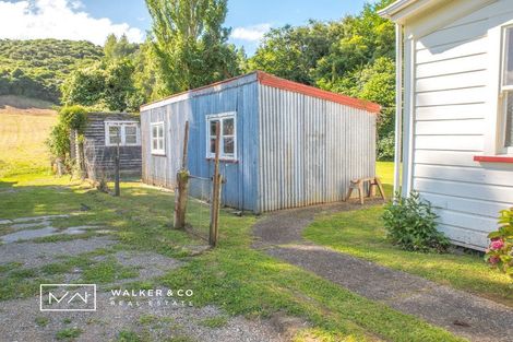 Photo of property in 351 Main Road North, Brown Owl, Upper Hutt, 5018