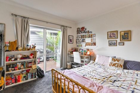 Photo of property in 30 Whakatomo Place, Havelock North, 4130
