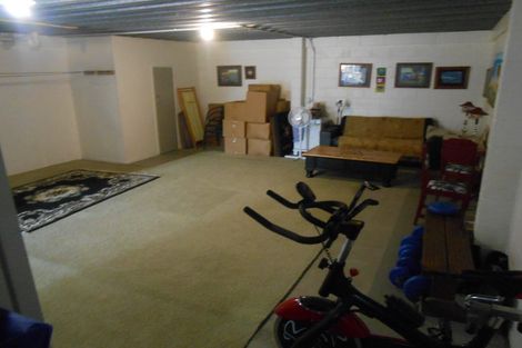 Photo of property in 24 Hillcrest Street, Tirau, 3410