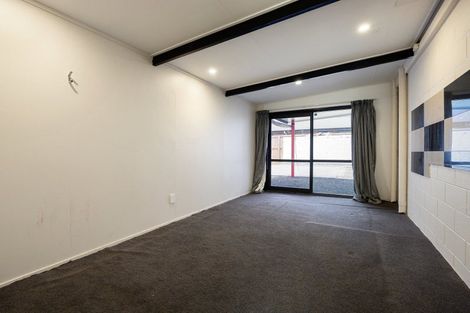 Photo of property in 15 Priscilla Crescent, Melville, Hamilton, 3206