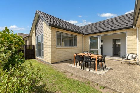 Photo of property in 84 Landing Drive, Pyes Pa, Tauranga, 3112