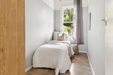 Photo of property in 36 Reuben Avenue, Brooklyn, Wellington, 6021