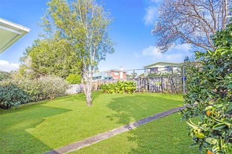 Photo of property in 24 Crawford Crescent, Te Kamo, Whangarei, 0112