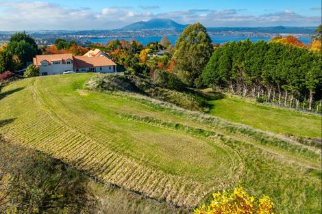 Photo of property in 137 Acacia Heights Drive, Acacia Bay, Taupo, 3385