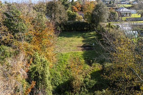Photo of property in 16 Castle Street, Eltham, 4322