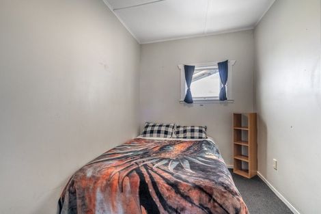 Photo of property in 98 Hokonui Drive, Gore, 9710