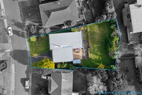 Photo of property in 54 Meadowvale Avenue, Forrest Hill, Auckland, 0620