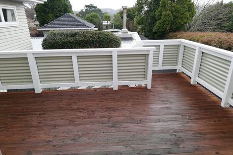 Photo of property in 48 Savoy Road, Glen Eden, Auckland, 0602