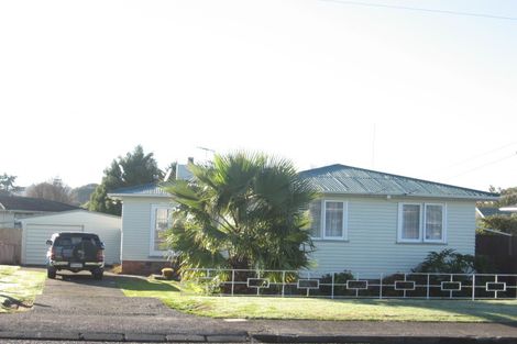 Photo of property in 124 Gloucester Road, Manurewa, Auckland, 2102