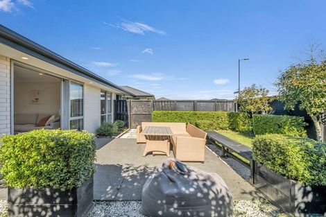 Photo of property in 75 Aviemore Drive, Marshland, Christchurch, 8083