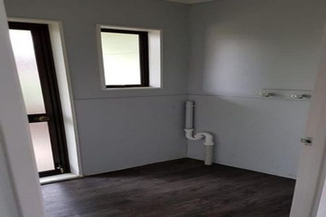 Photo of property in 20 Thistledew Place, Bayview, Auckland, 0629