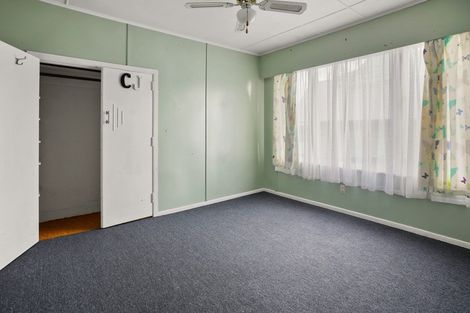 Photo of property in 176 Collins Road, Temple View, Hamilton, 3282