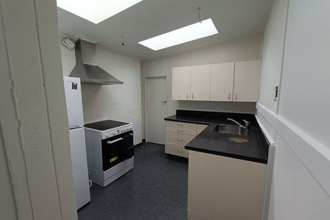 Photo of property in 587 Castle Street, North Dunedin, Dunedin, 9016