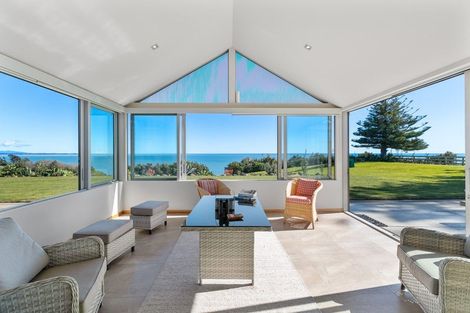 Photo of property in 379c Pukearuhe Road, Waiiti, Urenui, 4377