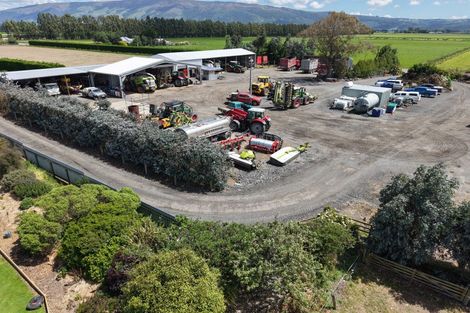 Photo of property in 185 Centre Road, Momona, Outram, 9073