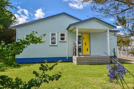 Photo of property in 8 Kent Street, Carterton, 5713