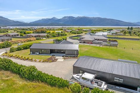 Photo of property in 49 Pukutahi Drive, Te Anau, 9600