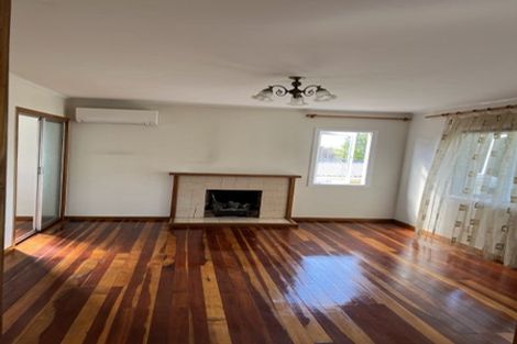 Photo of property in 1/39 Kia Ora Road, Beach Haven, Auckland, 0626