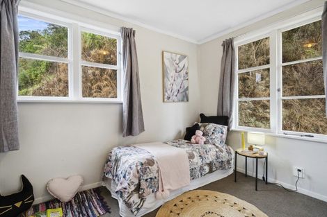 Photo of property in 105 Hair Street, Wainuiomata, Lower Hutt, 5014