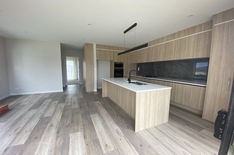 Photo of property in 9 Gemscott Crescent, Huapai, Kumeu, 0810