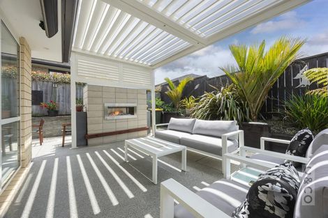 Photo of property in 11 Jessie Rise, Riverhead, 0820