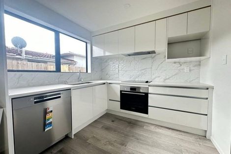 Photo of property in 3/30 Arnwood Street, Manurewa, Auckland, 2102