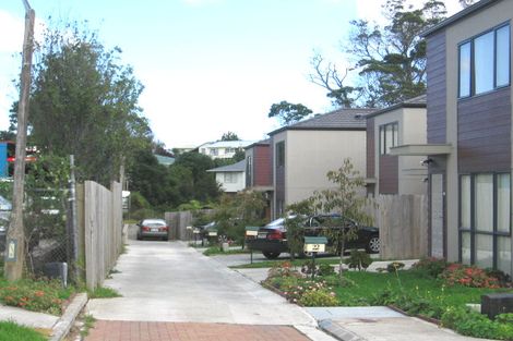 Photo of property in 16 Rakich Place, Henderson, Auckland, 0612