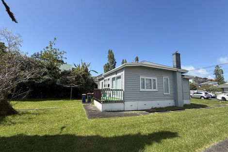 Photo of property in 33 Alma Road, Milford, Auckland, 0620